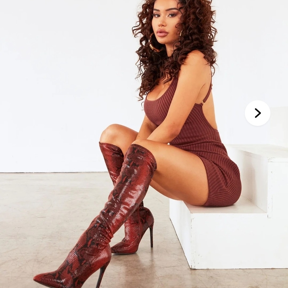 Fashion Nova Chocolate Snakeskin Heeled Boots